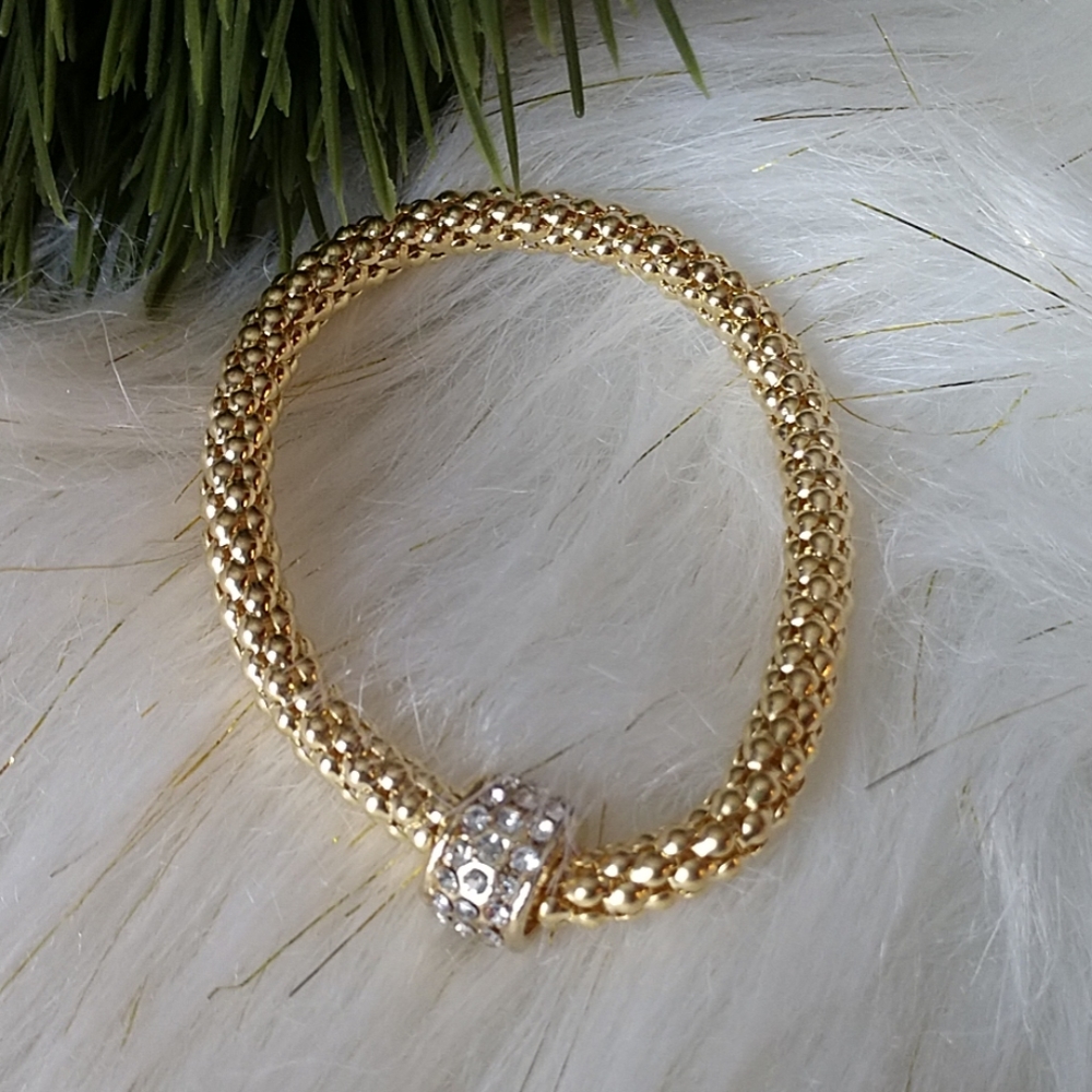 Gold tone bracelet - Picture 3 of 7